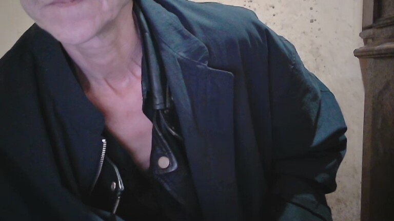 yougeny's Streamate show and profile