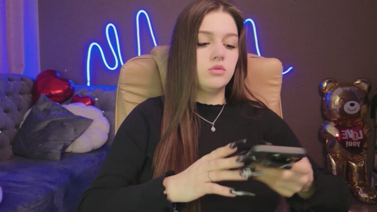 MistySpark's Streamate show and profile